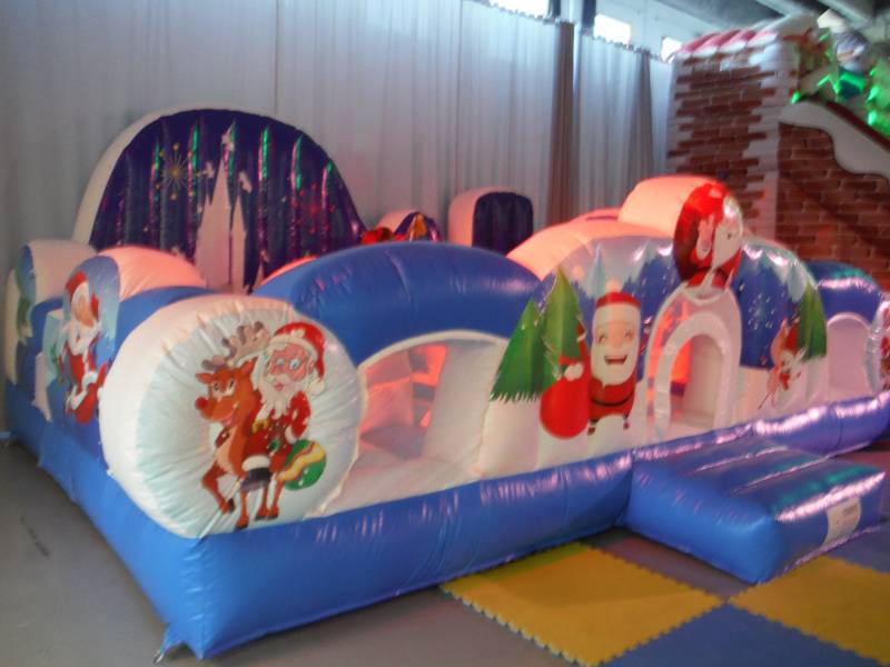 location animation noel sur trets et rousset