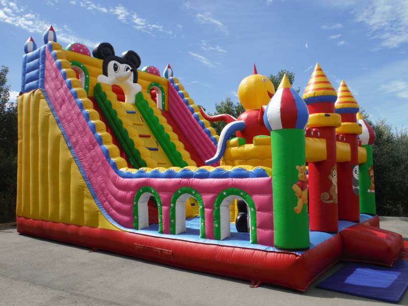 trouver chateau gonflable kermesse a aubagne et beaudinard