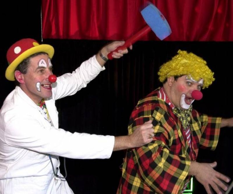 Clowns et magie pour vos fêtes de fins d'année à Toulon