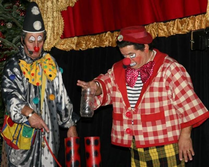 Clowns magiciens pour Noël à La Crau
