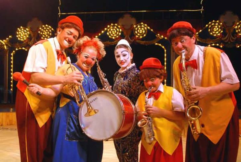 Spectacle de noël à Marseille : cirque LA PISTE AUX ETOILES