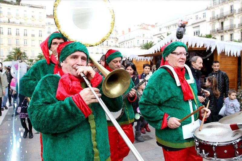 défilé de noël avignon