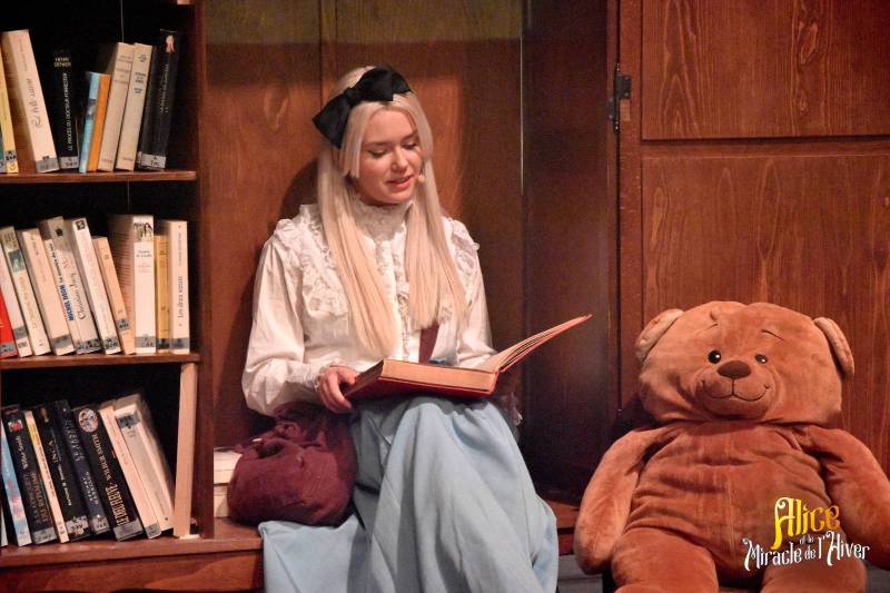 Alice et le miracle de l'hiver, spectacle de comédie musicale pour toute la famille