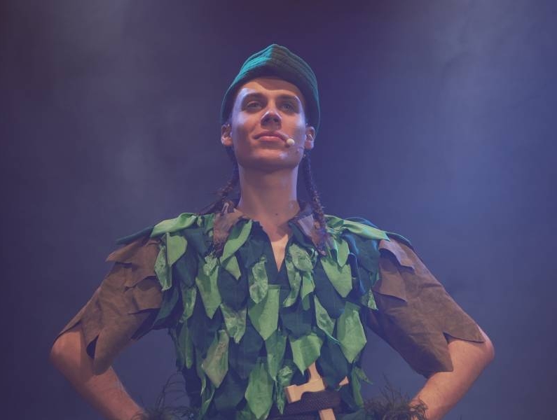 Les nouvelles aventures de Peter Pan et les Princesses Pirates
