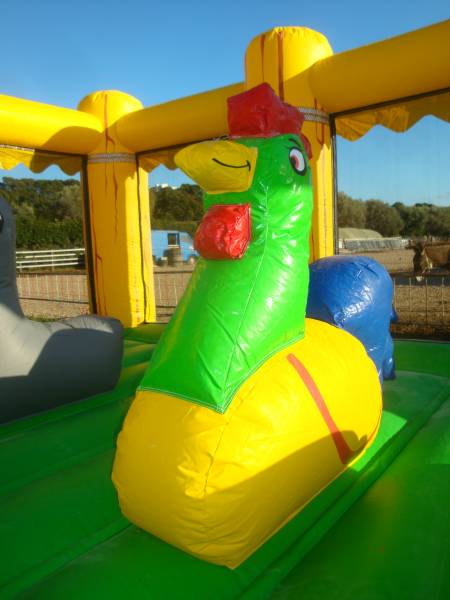 structure gonflable a la ferme sur marseille