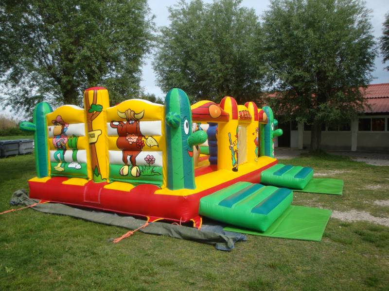 structure gonflable saloon aix en provence