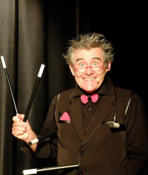 MAGIC CHAUD : Un spectacle de magie et ventriloque pour vos enfants