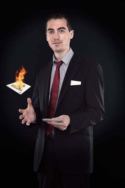 DE LA MAGIE POUR NOËL : De fabuleux tours de magie pour les enfants...