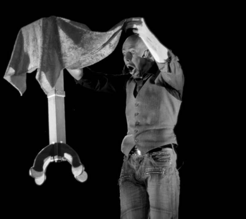 MON GRAND PÈRE ÉTAIT MAGICIEN : De la magie et de la participation pour votre spectacle de fin d'année