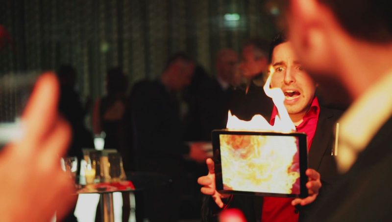 Close-up tablette numérique à Toulon