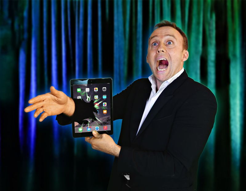 Magie numérique sur tablette ou smartphone pour inauguration