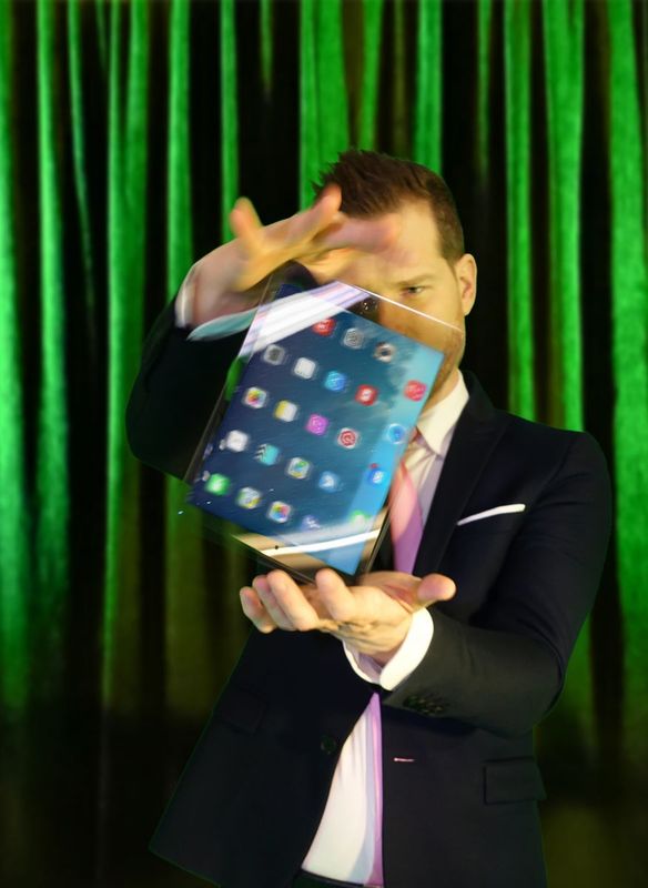 Magie avec smartphone ou tablette pour inauguration