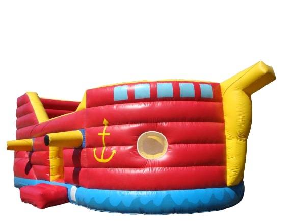 location structure gonflable pirate sur cassis et carnoux