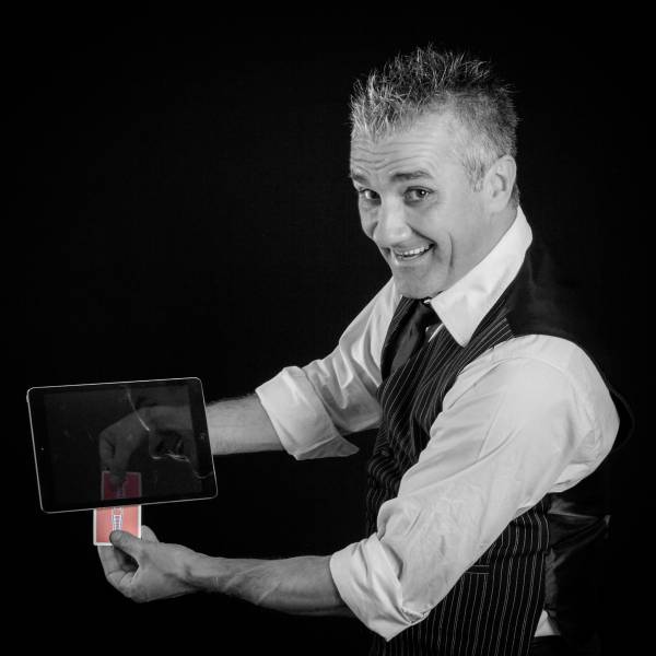 spectacle pour comité d'entreprise jeff barcelo dans les bouches du rhone