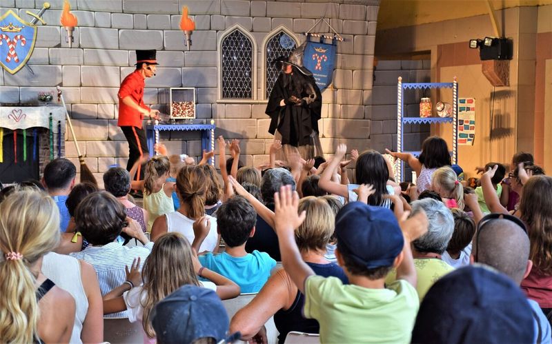 arbre de noël interactif pour comité d'entreprise à Aix en Provence