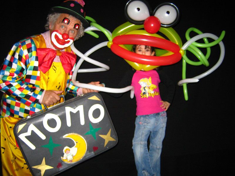 Magie, clowns, animations pour Arbre de Noël à Marseille