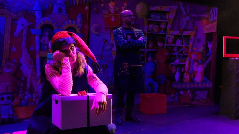 UN JOUET POUR NOËL ! Une comédie magique et familiale