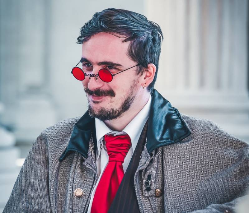 SHERLOCK HOLMES : Une enquête passionnante pour vos événements festifs